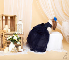 Load image into Gallery viewer, Blue Sequin Trail Dress With A Bow